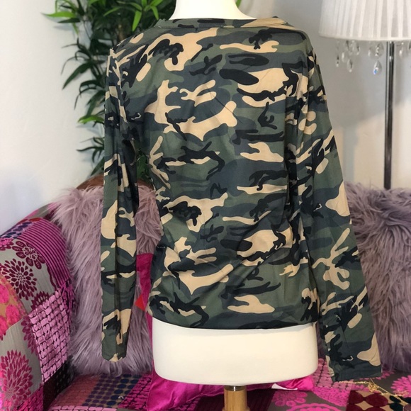 Cameo Long Sleeve Shirt - Picture 4 of 4